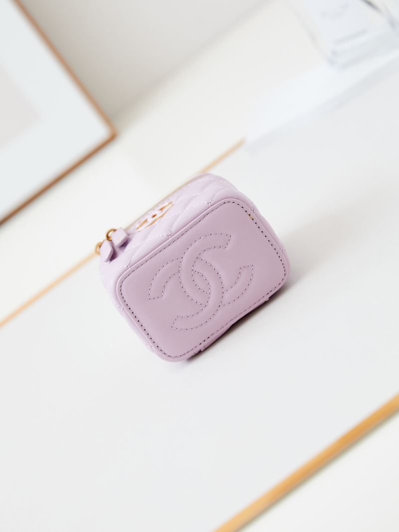 Ch**el cosmetic bags